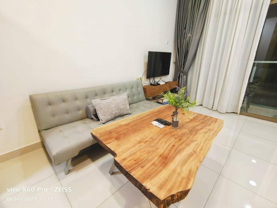 Mount Austin #palazio B2 Pool View 1-3pax #mspro Apartment *