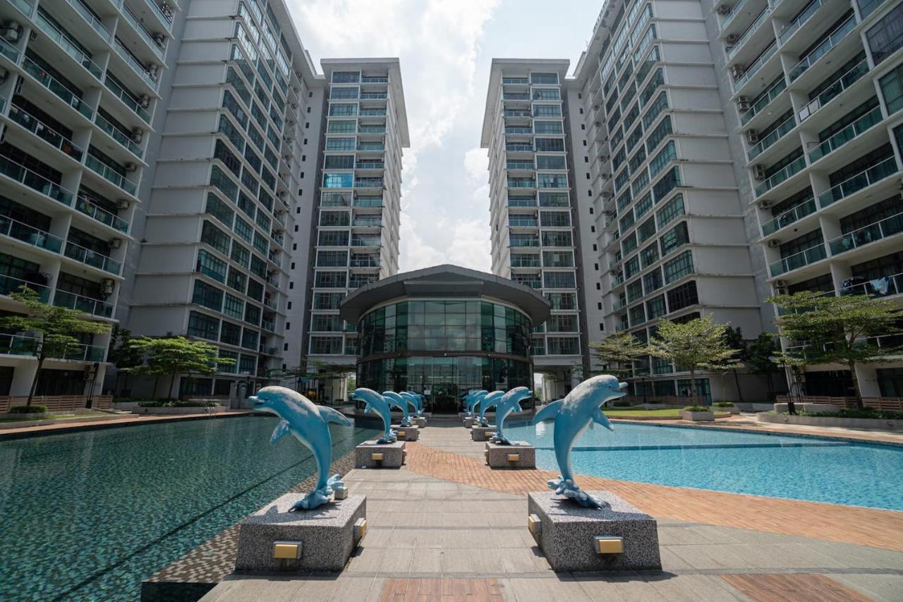 Mount Austin #palazio B2 Pool View 1-3pax #mspro * Johor Bahru