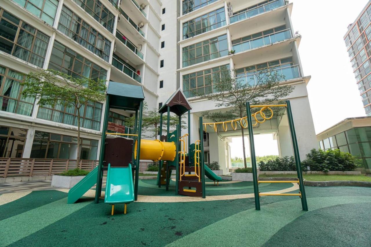 Mount Austin #palazio B2 Pool View 1-3pax #mspro Apartment