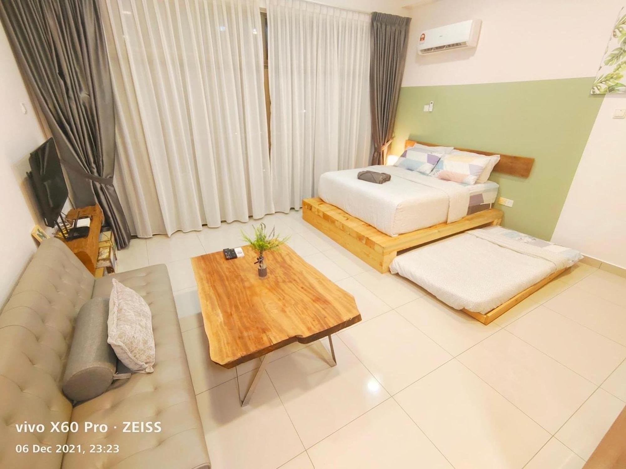 Mount Austin #palazio B2 Pool View 1-3pax #mspro